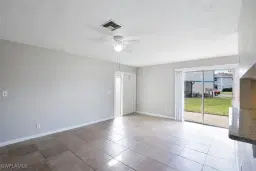 Picture of 5848 Queen Elizabeth Way 2, Fort Myers, FL 33907