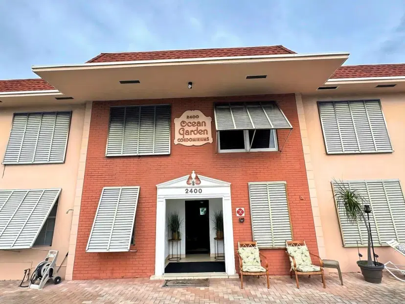 Picture of 2400 NE 33Rd Ave 204, Fort Lauderdale FL 33305