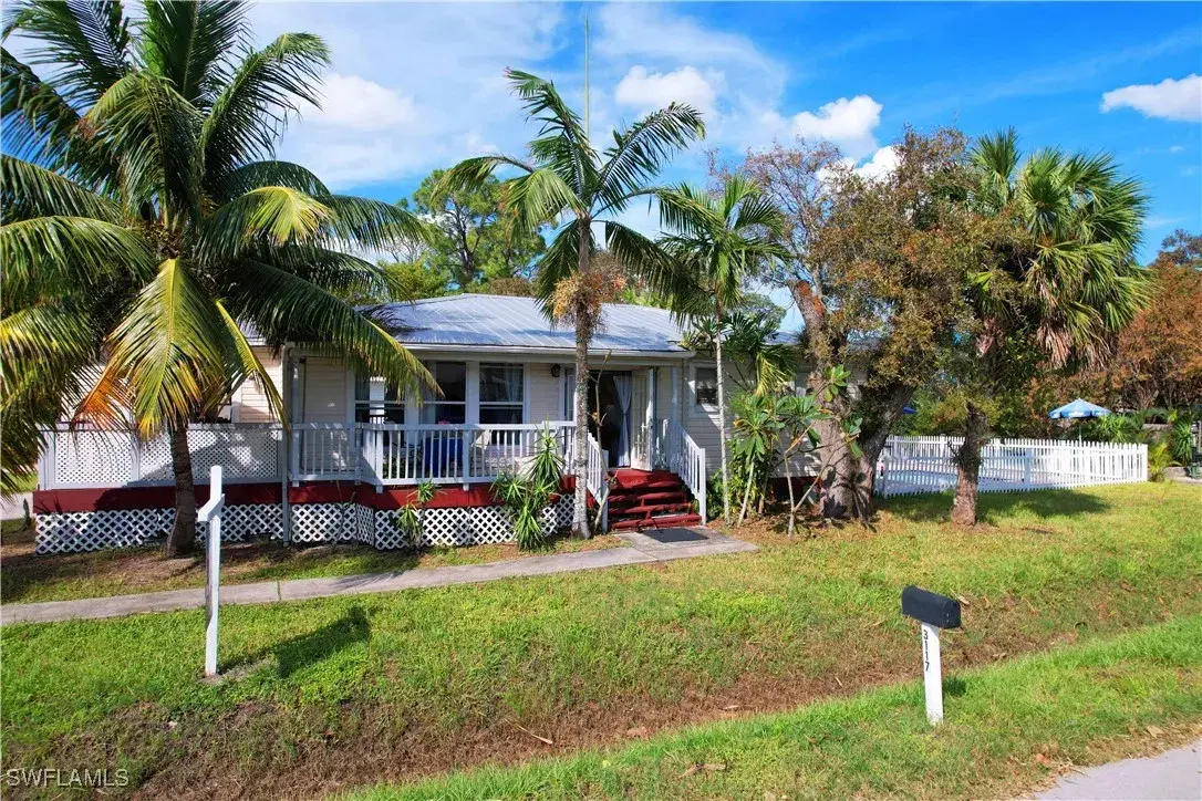 Picture of 3117 Areca Ave, Naples, FL 34112