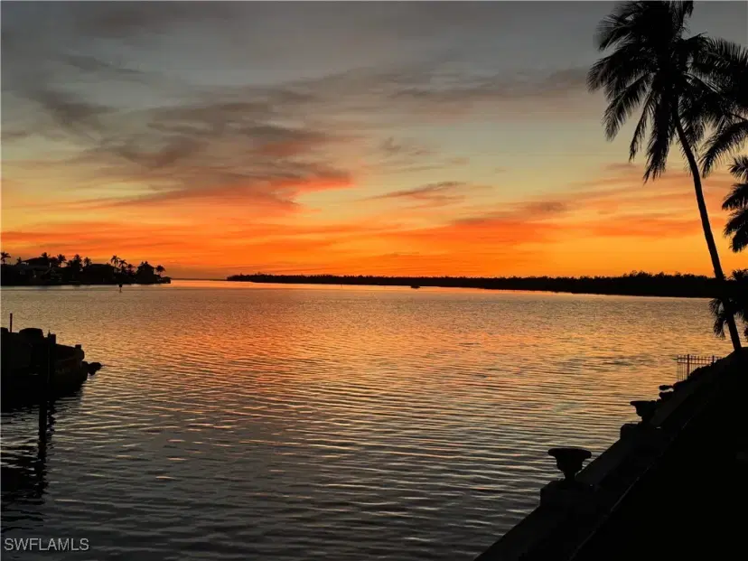 Picture of 408 Antigua St, Naples FL 34113
