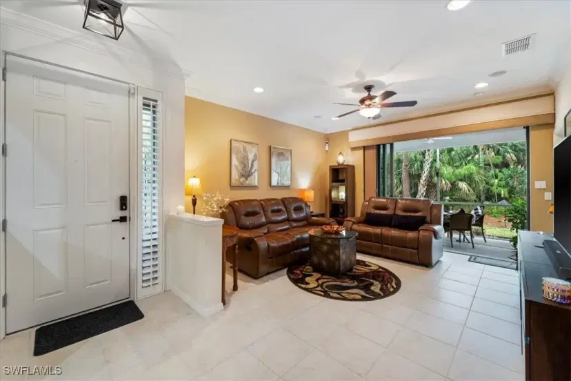 Picture of 7590 Meadow Lakes Dr 3201, Naples FL 34104