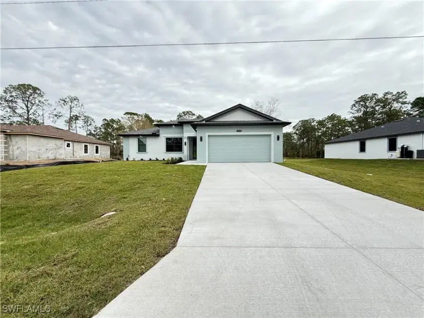 Picture of 1014 Magnolia Ave, Lehigh Acres FL 33972