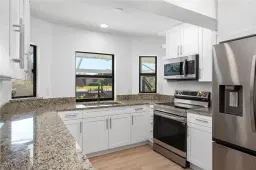 Picture of 624 SW 35Th St, Cape Coral, FL 33914