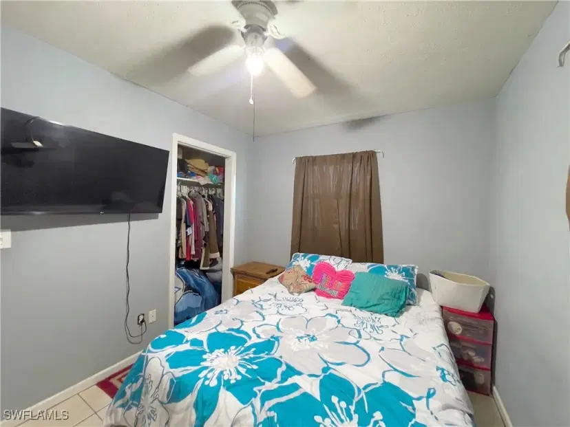 Picture of 112 Apache St, Lehigh Acres FL 33936