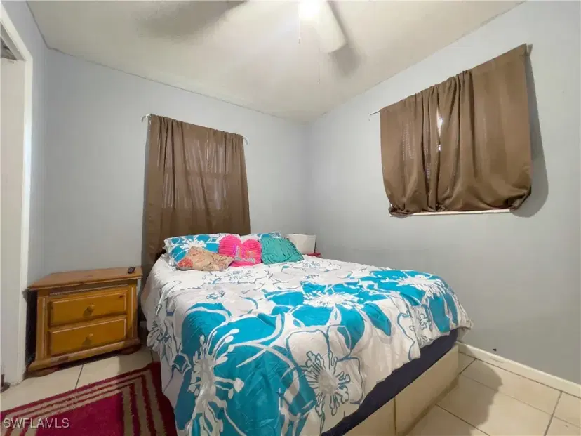 Picture of 112 Apache St, Lehigh Acres FL 33936