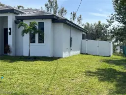 Picture of 3405 Oasis Blvd, Cape Coral, FL 33914