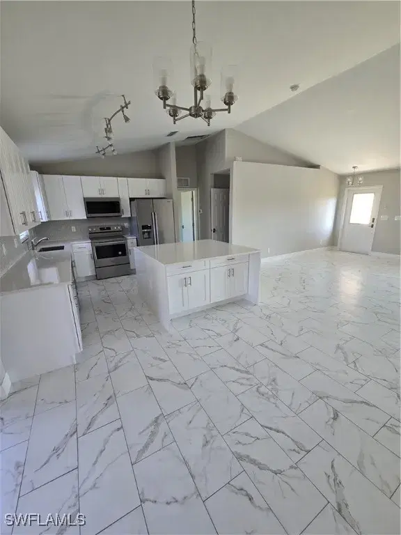 Picture of 2604 NW 3Rd Ave, Cape Coral FL 33993