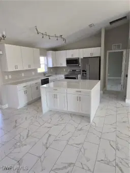 Picture of 2604 NW 3Rd Ave, Cape Coral, FL 33993