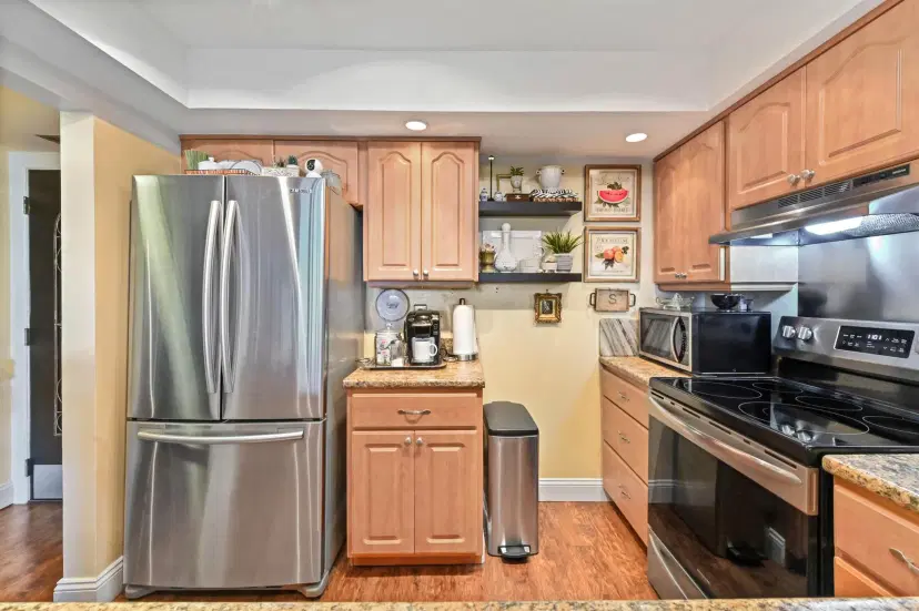 Picture of 740 S Federal Highway 614, Pompano Beach FL 33062