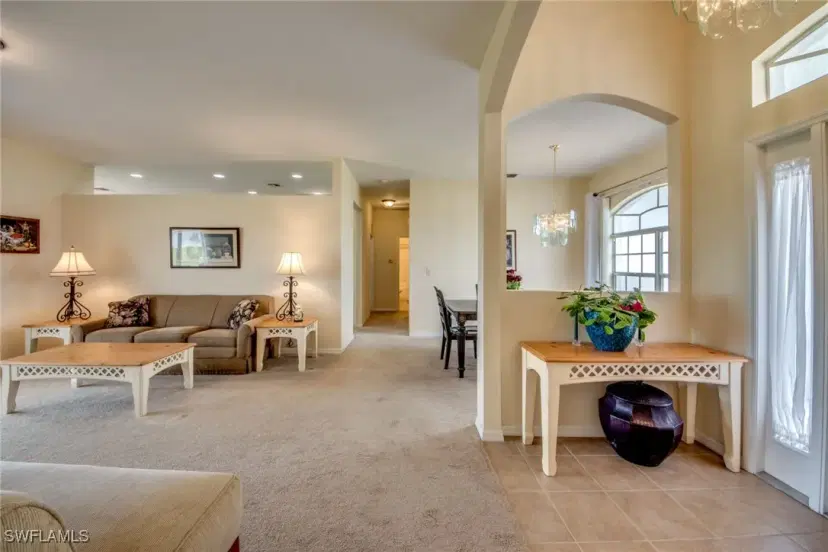 Picture of 1313 NE 6Th Pl, Cape Coral FL 33909