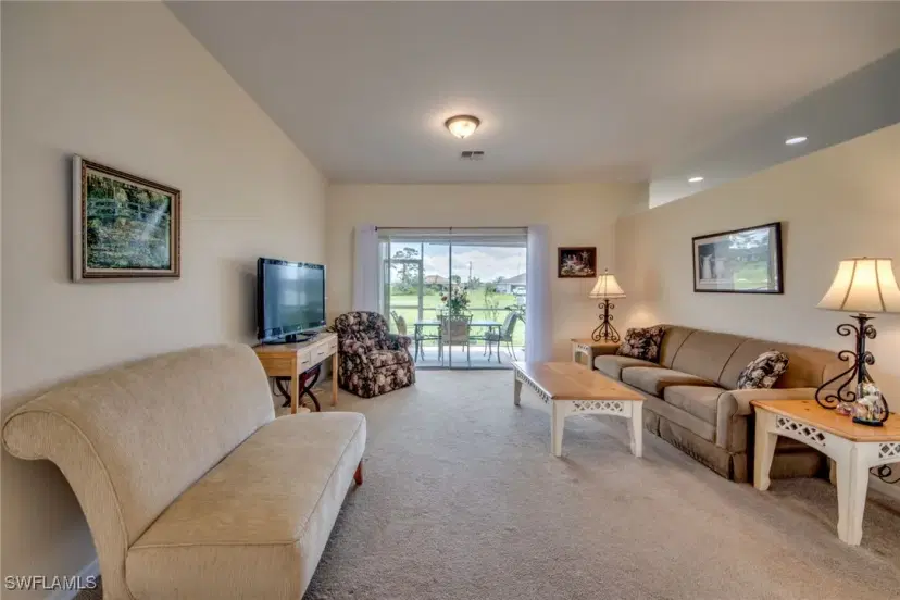 Picture of 1313 NE 6Th Pl, Cape Coral FL 33909