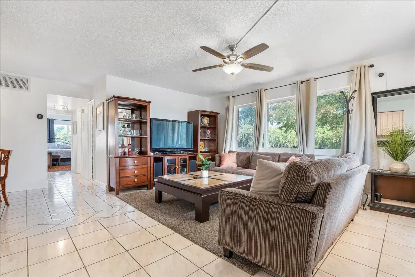 Picture of 135 NE 202Nd Ter N18, Miami Gardens FL 33179