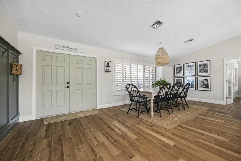 Picture of 822 Azure Avenue, Wellington FL 33414