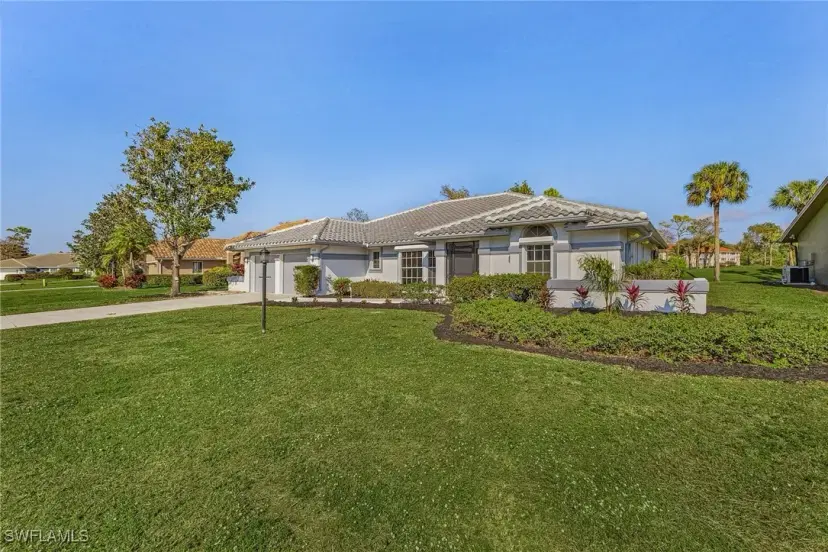 Picture of 4618 Ashton Ct, Naples FL 34112