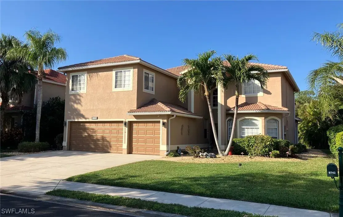 Picture of 9742 Blue Stone Cir, Fort Myers, FL 33913