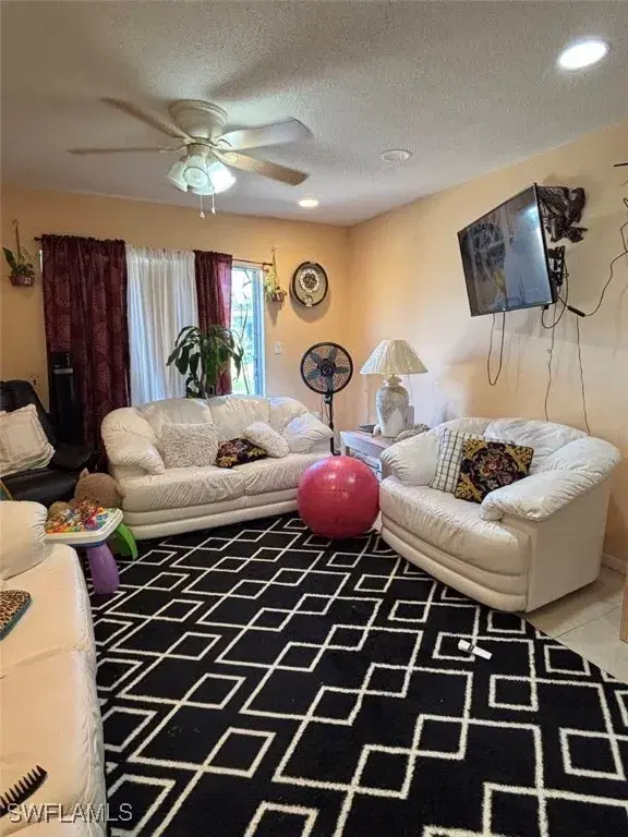 Picture of 704 Joel Blvd, Lehigh Acres FL 33936