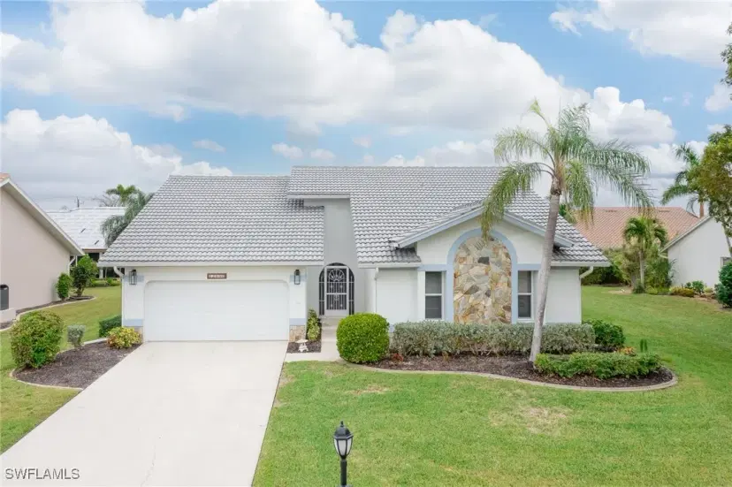 Picture of 12880 Kelly Bay Ct, Fort Myers FL 33908