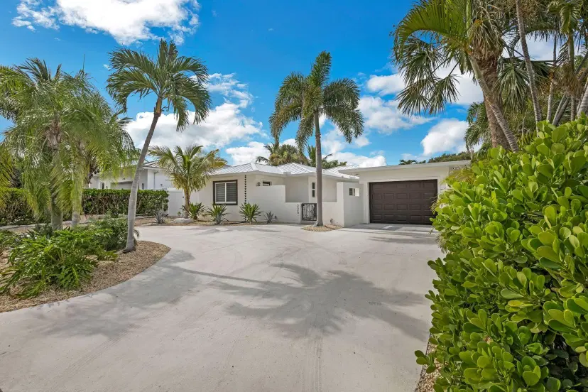 Picture of 226 Bamboo Road, Palm Beach Shores FL 33404