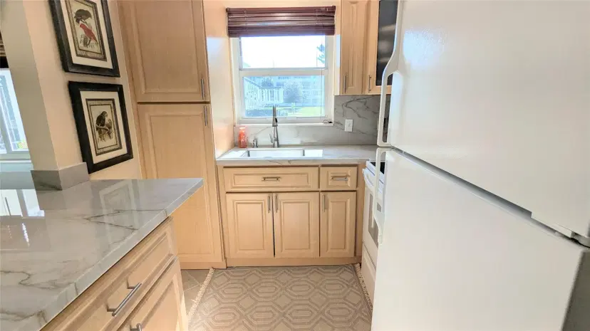 Picture of 285 Oakridge Q 285, Deerfield Beach FL 33442