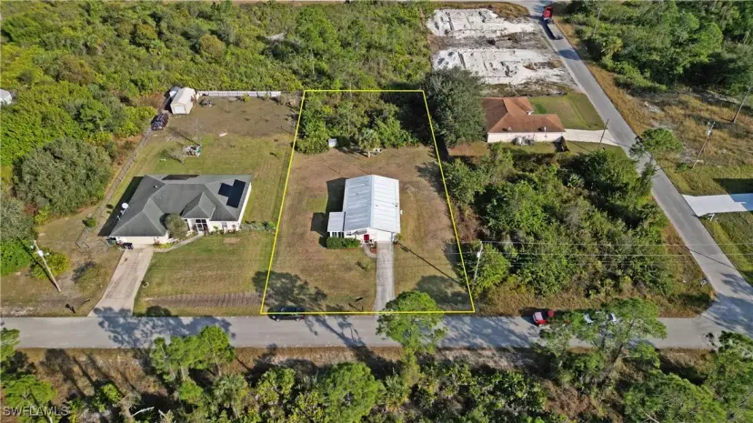 Picture of 1102 Plumosa Ave, Lehigh Acres FL 33972