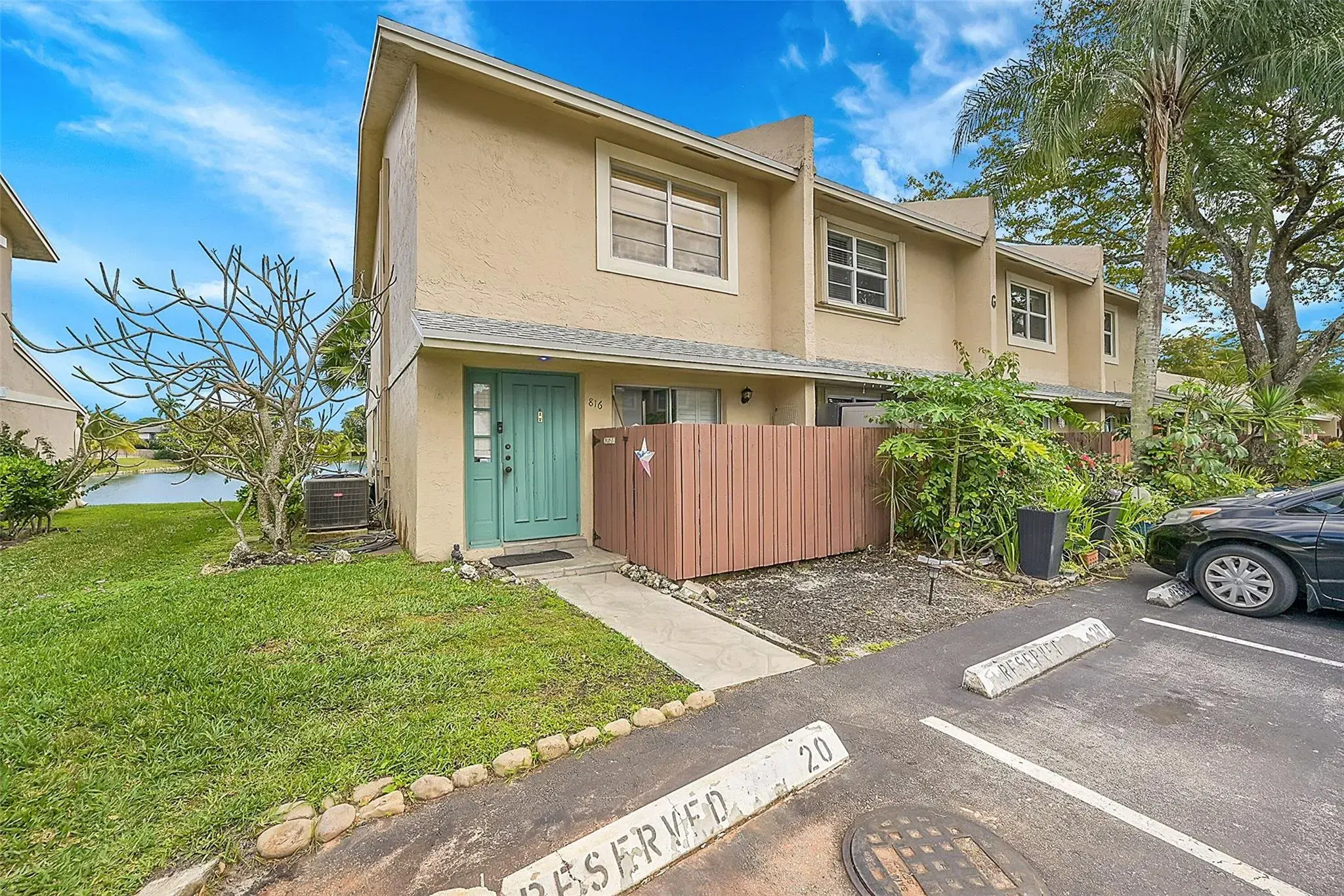Picture of 814 Banks Rd, Coconut Creek, FL 33063