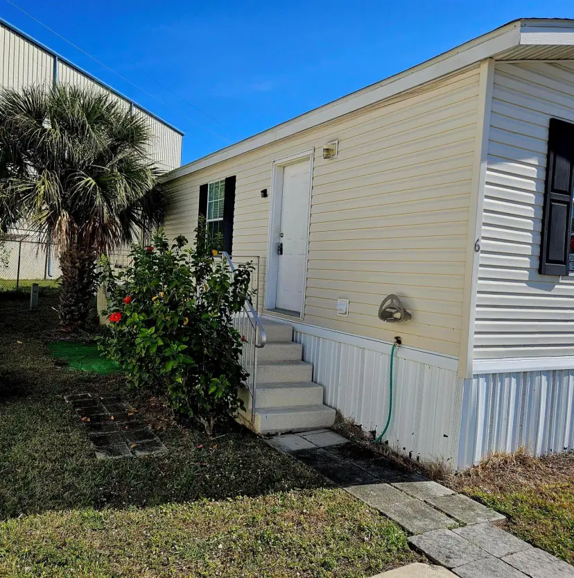 Picture of 6 N Loafing Street, Hypoluxo FL 33462