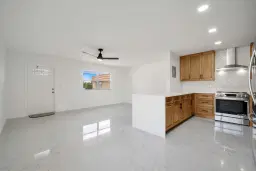 Picture of 235 Saxony E, Delray Beach, FL 33446
