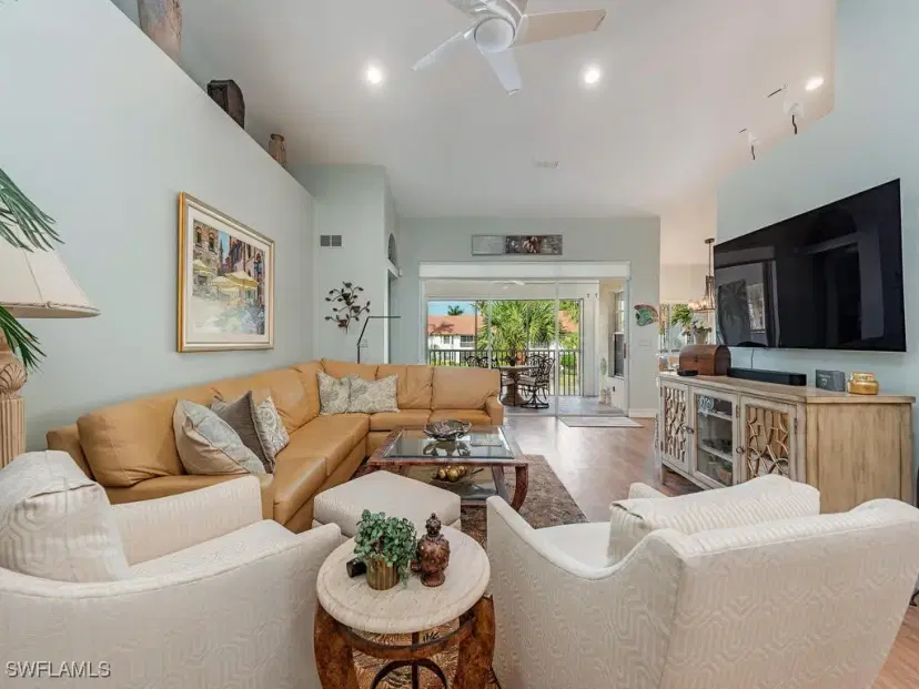 Picture of 2150 Hawksridge Dr 1804, Naples FL 34105