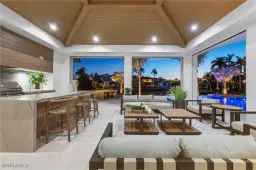 Picture of 2020 7Th St S, Naples, FL 34102