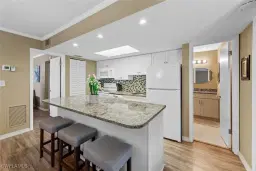 Picture of 256 Palm Dr 6, Naples, FL 34112