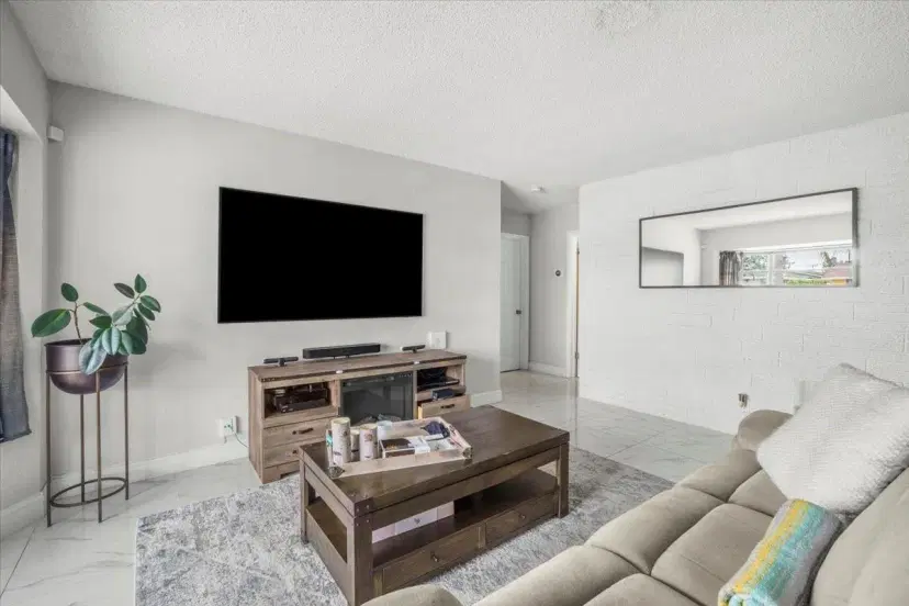 Picture of 3631 NE 17Th Ave, Pompano Beach FL 33064