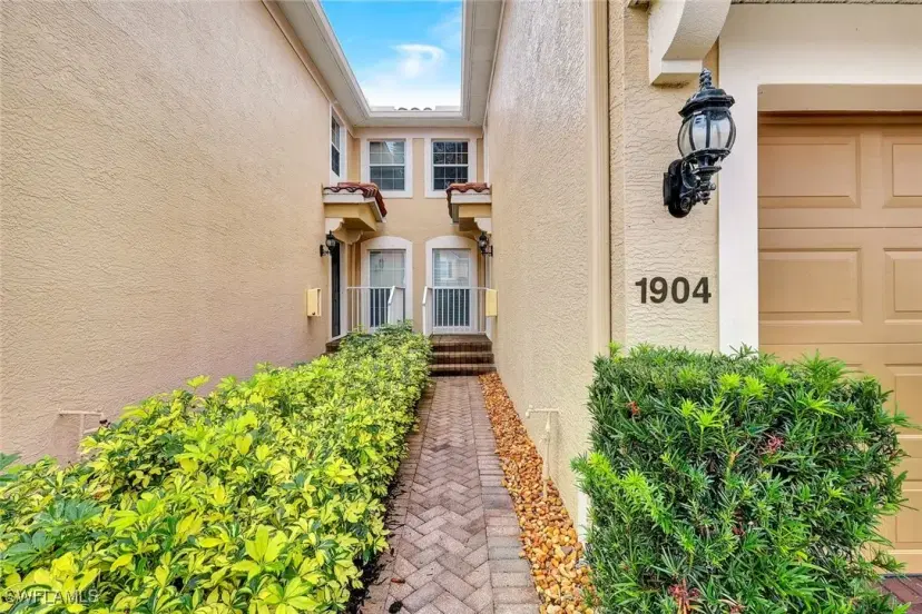 Picture of 10344 Whispering Palms Dr 1904, Fort Myers FL 33913