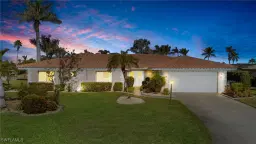 Picture of 1011 S Town And River Dr, Fort Myers, FL 33919