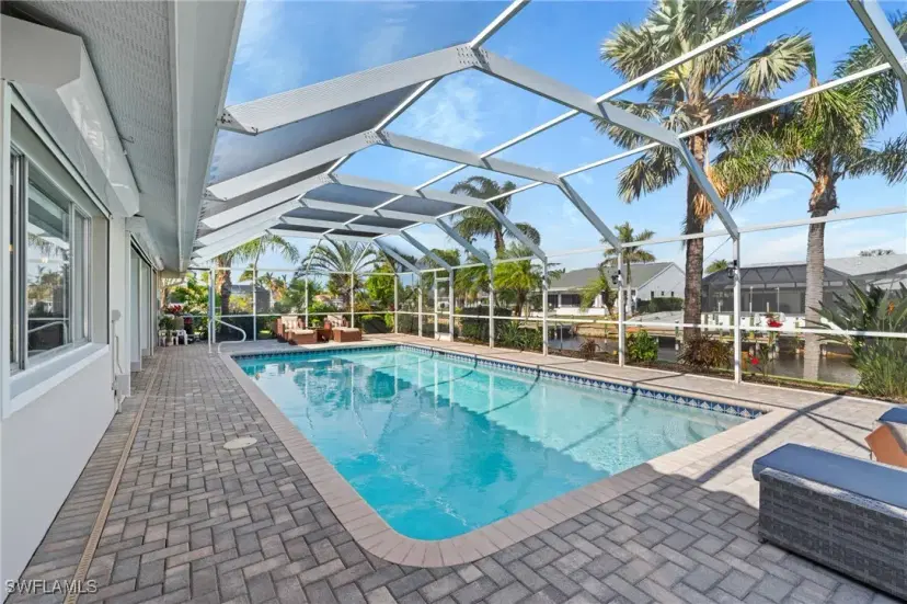 Picture of 1011 S Town And River Dr, Fort Myers FL 33919