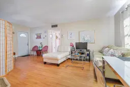 Picture of 714 NE 10Th Street 205, Hallandale Beach, FL 33009