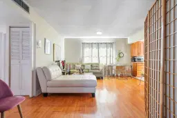 Picture of 714 NE 10Th Street 205, Hallandale Beach, FL 33009