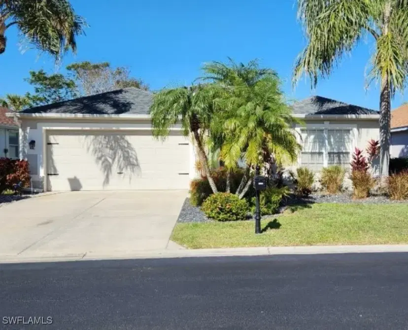 Picture of 8884 Cedar Hollow Dr, Fort Myers FL 33912