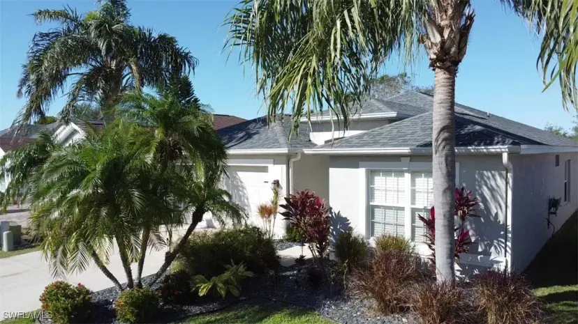 Picture of 8884 Cedar Hollow Dr, Fort Myers FL 33912