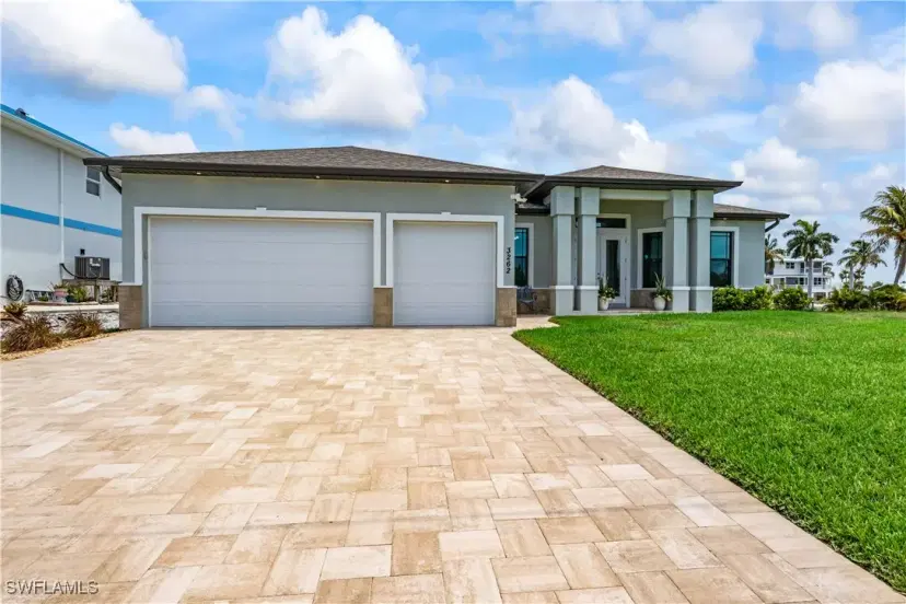 Picture of 3262 Pinetree Dr, St. James City FL 33956