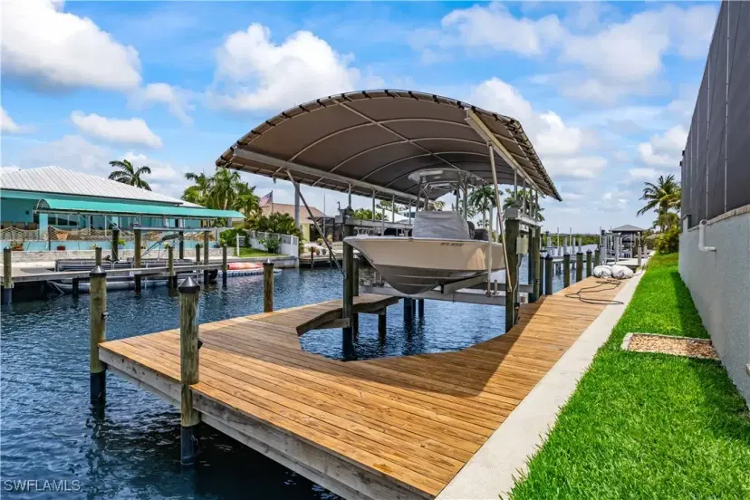 Picture of 3262 Pinetree Dr, St. James City FL 33956