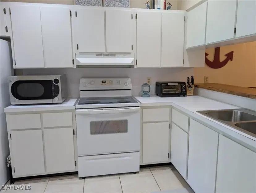 Picture of 4080 Looking Glass Ln 2908, Naples FL 34112