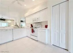 Picture of 8540 Naples Heritage Dr 822, Naples, FL 34112