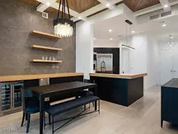 Picture of 60 Seagate Dr 305, Naples, FL 34103