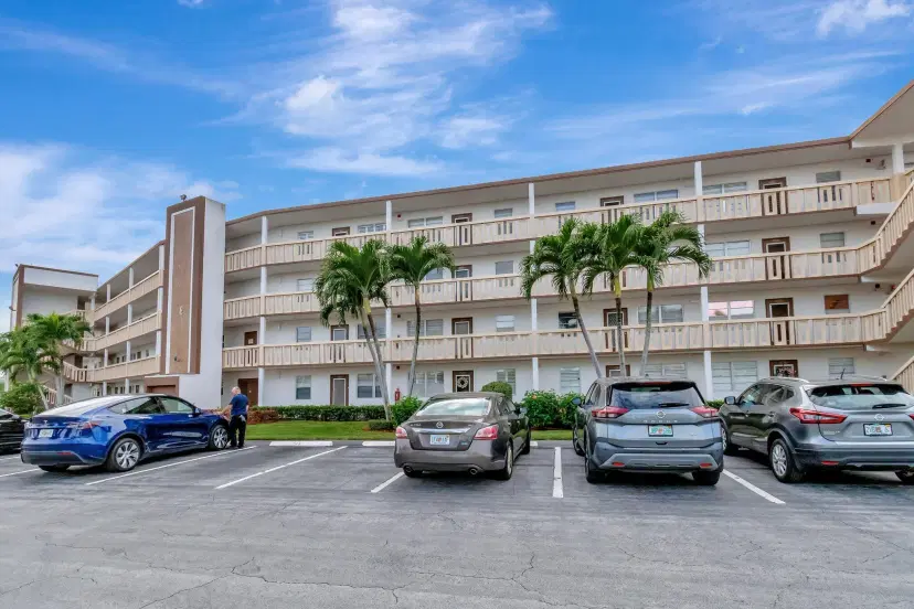 Picture of 2077 Guildford E, Boca Raton FL 33434