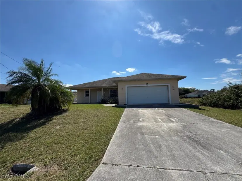 Picture of 2907 44Th St Sw, Lehigh Acres FL 33976