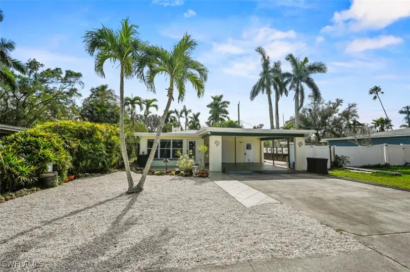Picture of 1642 Hill Ave, Fort Myers FL 33901
