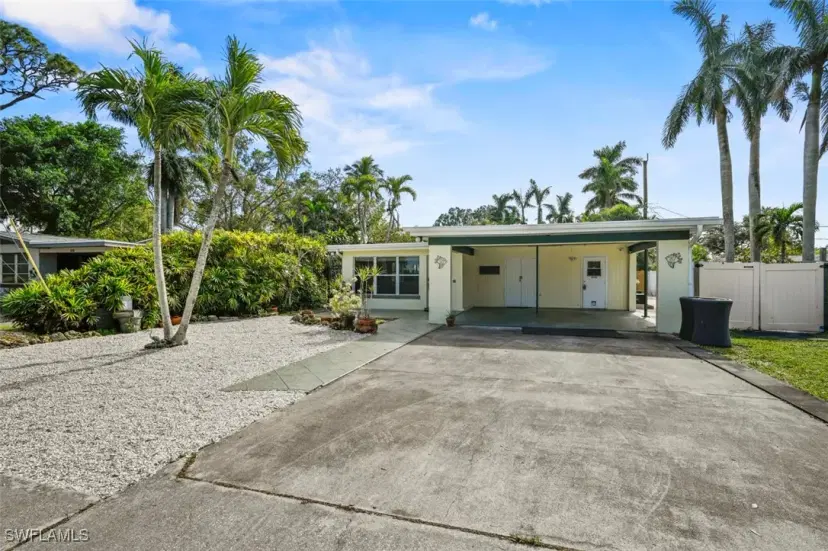 Picture of 1642 Hill Ave, Fort Myers FL 33901