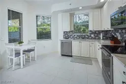 Picture of 1445 Mariposa Cir 102, Naples, FL 34105