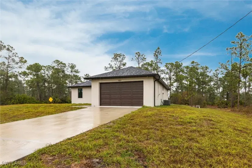 Picture of 1501 E 15Th St, Lehigh Acres FL 33972