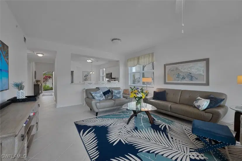 Picture of 3993 Bishopwood Ct E 101, Naples FL 34114